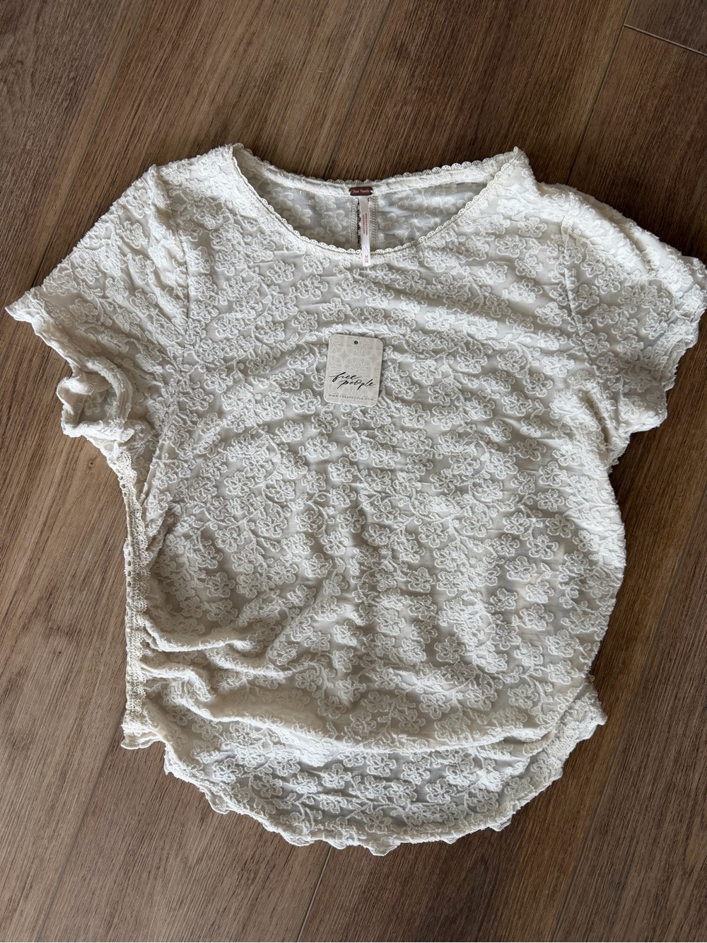Free People Anora Baby Tee Cream Lace Short-Sleeve Ruffle Top - Picture 4 of 9